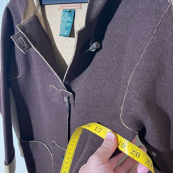 Sold  - Picture 4 of 5